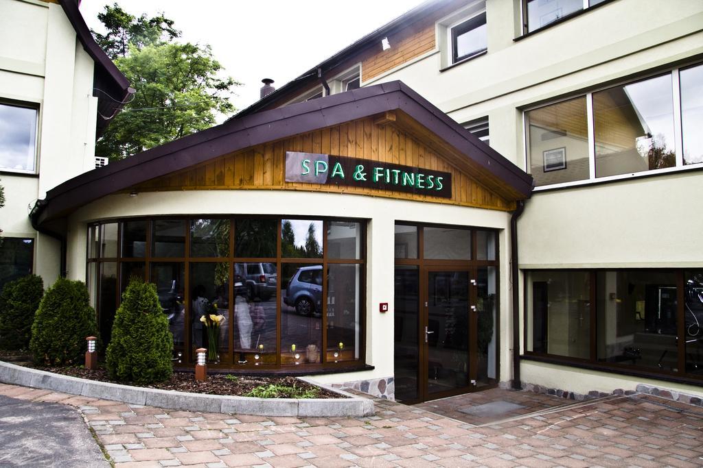 Hotel Niedzwiadek Вджидзе Кишевске Екстериор снимка
